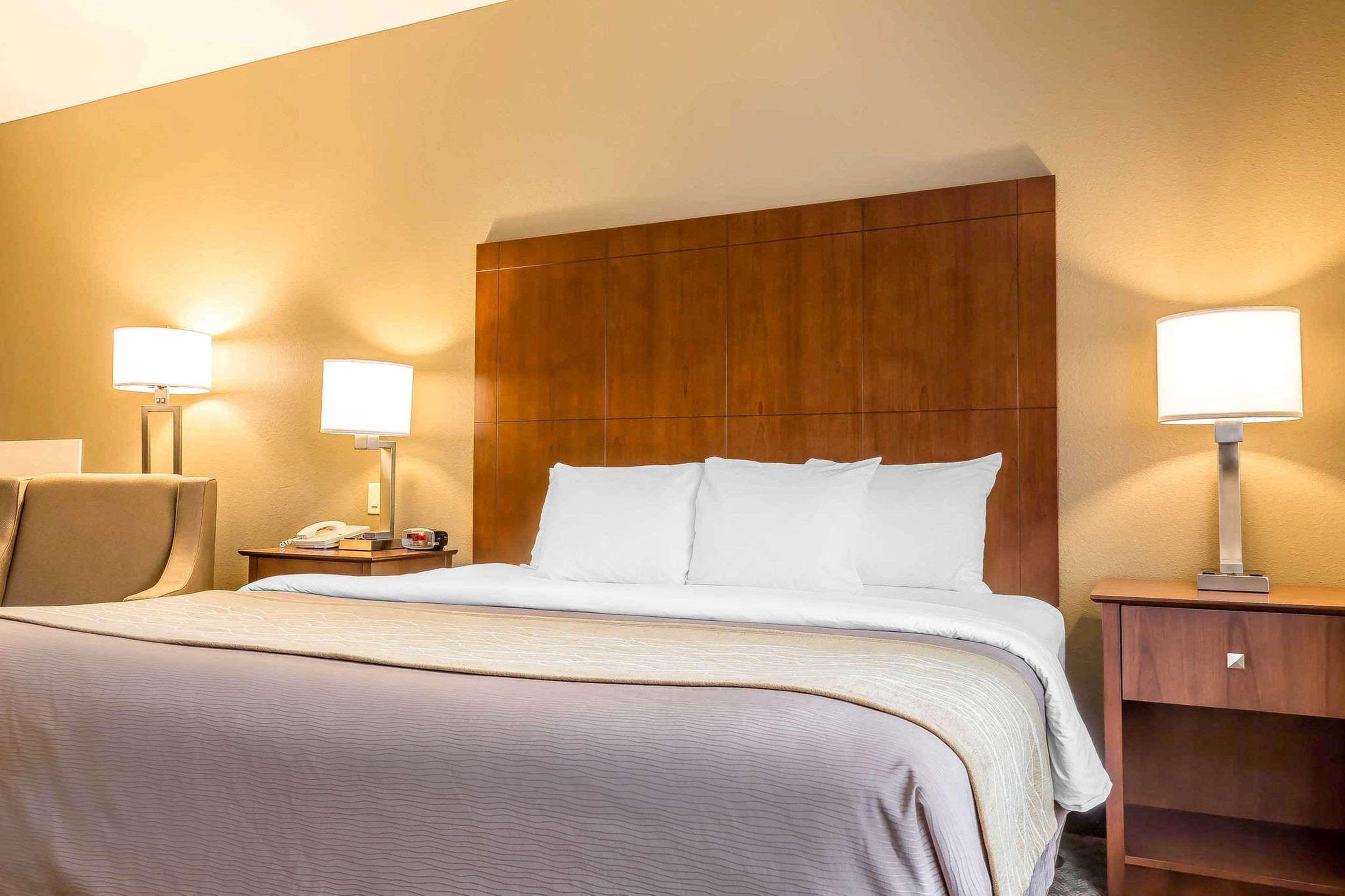 Comfort Inn & Suites East Moline Near I-80 Luaran gambar
