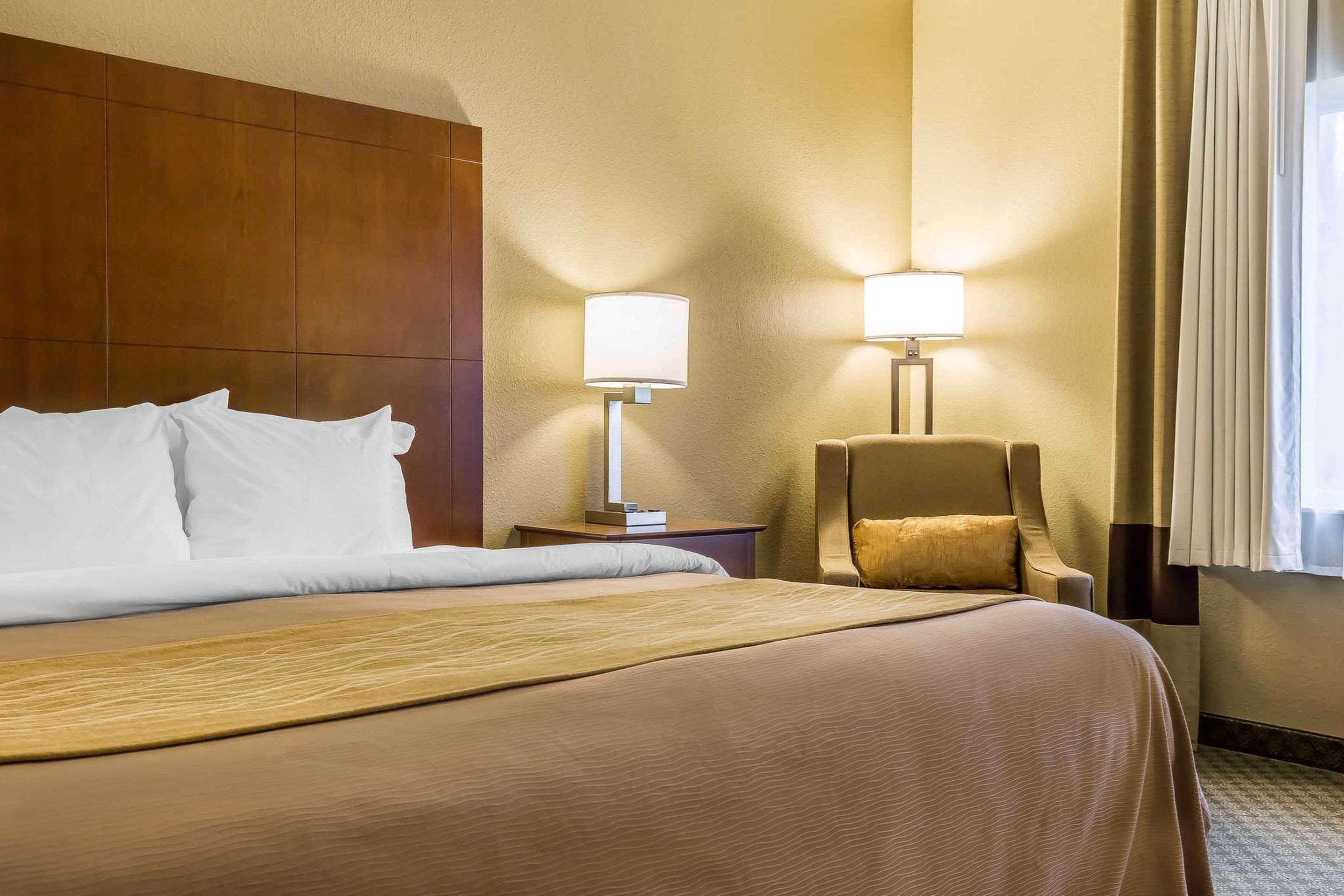 Comfort Inn & Suites East Moline Near I-80 Luaran gambar